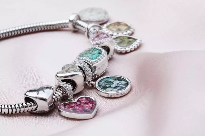 Heart Plain Charm - Image 2